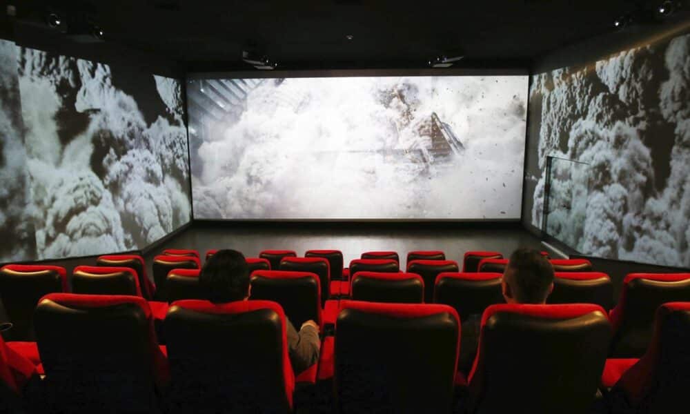 En la imagen de archivo, una pantalla de 270 grados muestra imágenes panorámicas en un cine en Seúl (Corea del Sur). EFE/Yonhap PROHIBIDO SU USO EN COREA DEL SUR[PROHIBIDO SU USO EN COREA DEL SUR]