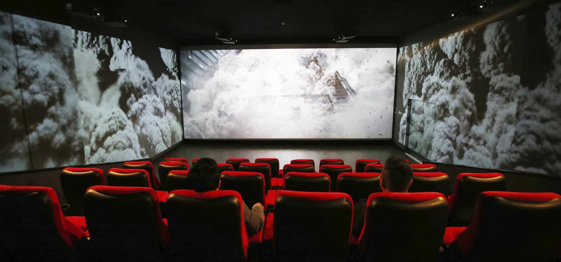 En la imagen de archivo, una pantalla de 270 grados muestra imágenes panorámicas en un cine en Seúl (Corea del Sur). EFE/Yonhap PROHIBIDO SU USO EN COREA DEL SUR[PROHIBIDO SU USO EN COREA DEL SUR]