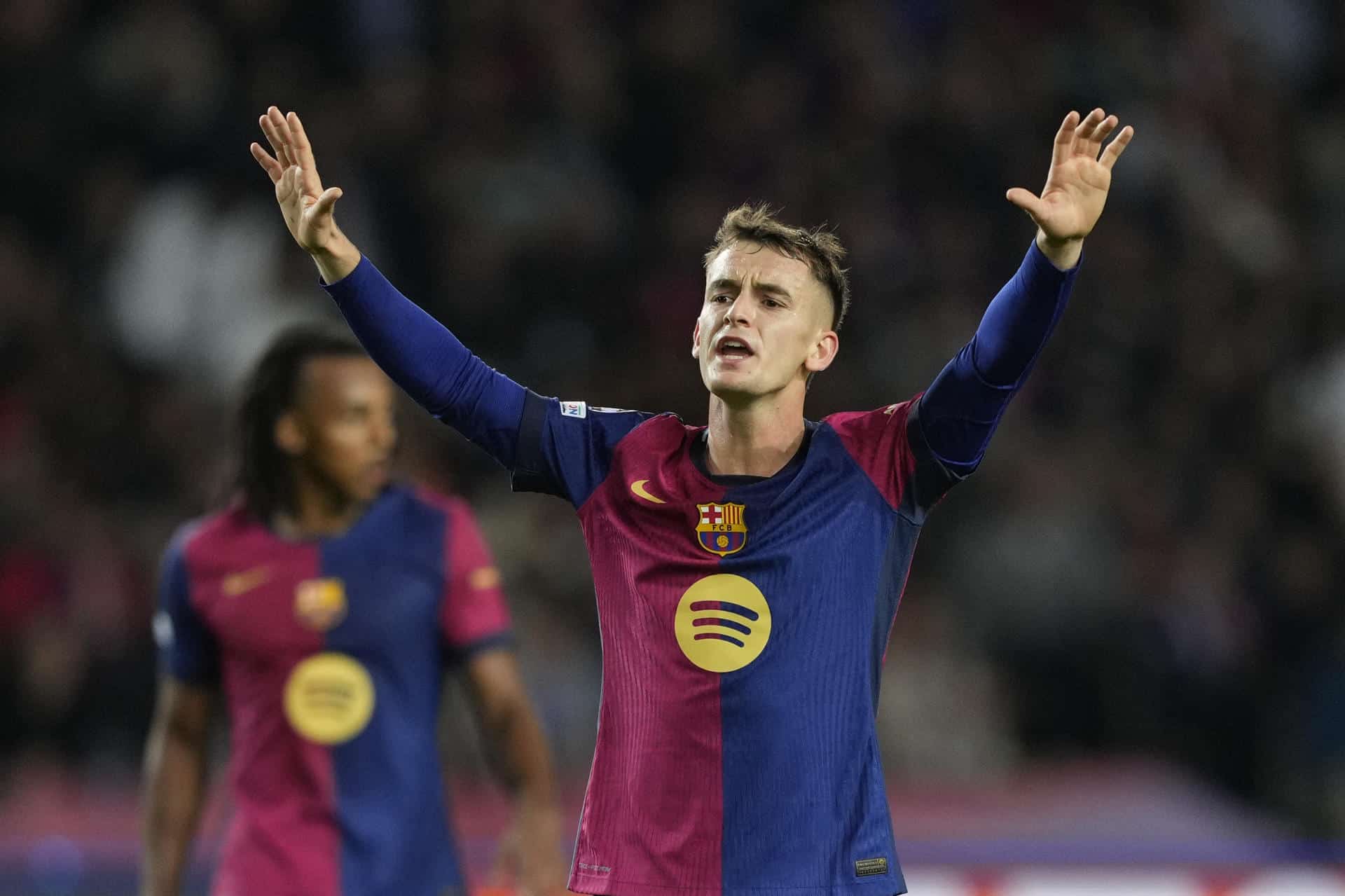 El centrocampista del Barcelona Marc Casadó, durante el partido de la Liga de Campeones que FC Barcelona y Bayern Munich disputado en octubre en el estadio Olímpico Lluis Companys. EFE/Alejandro García/Archivo