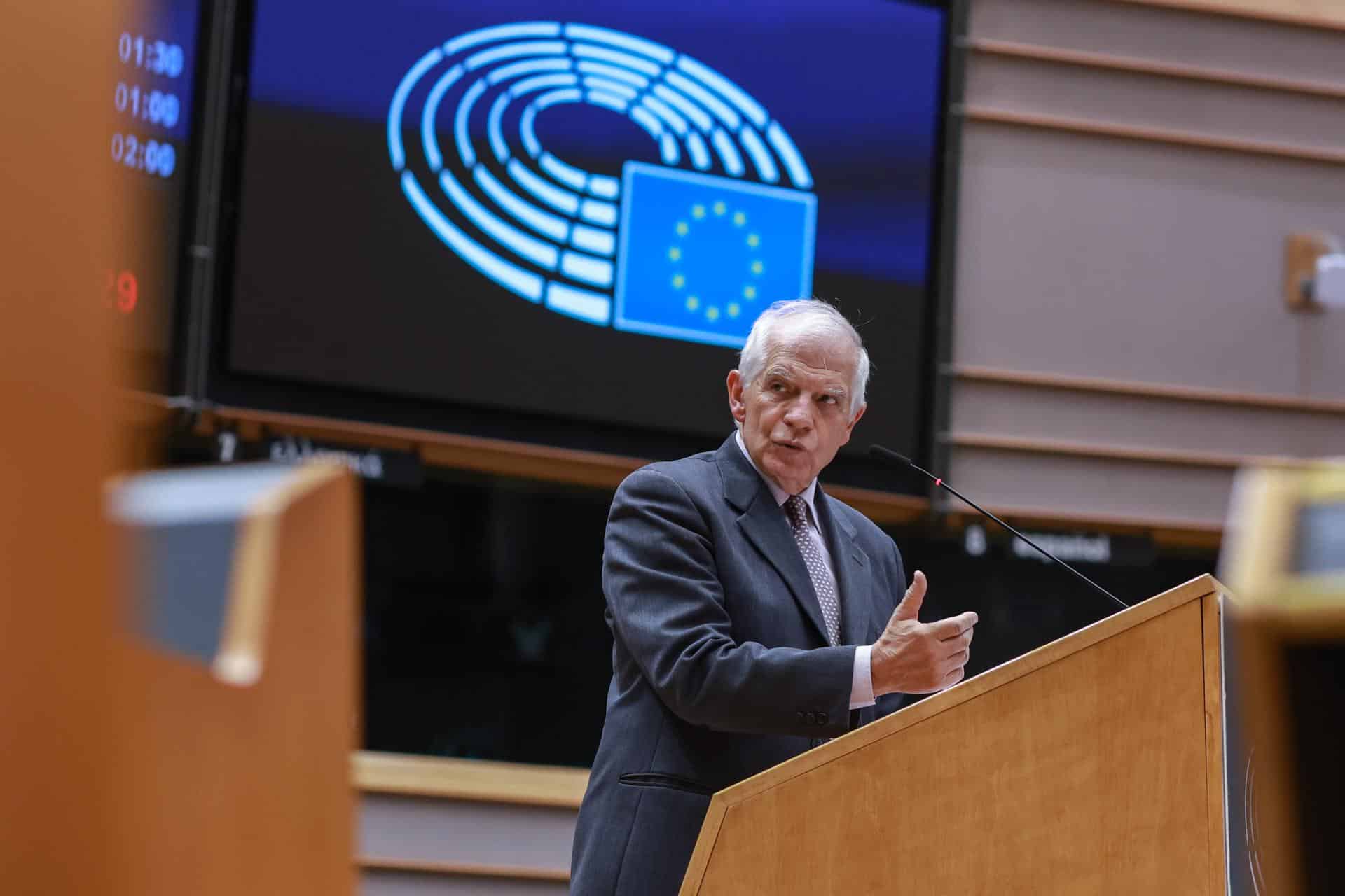 El Alto Representante de la Unión para Asuntos Exteriores, Josep Borrell, durante un debate en sesión plenaria del Parlamento Europeo sobre las relaciones entre la UE y EE. UU. a la luz de los resultados de las elecciones presidenciales en EE. UU., en Bruselas, Bélgica, 13 de noviembre de 2024. (Elections, Belgium, Brussels) EFE/EPA/OLIVIER HOSLET