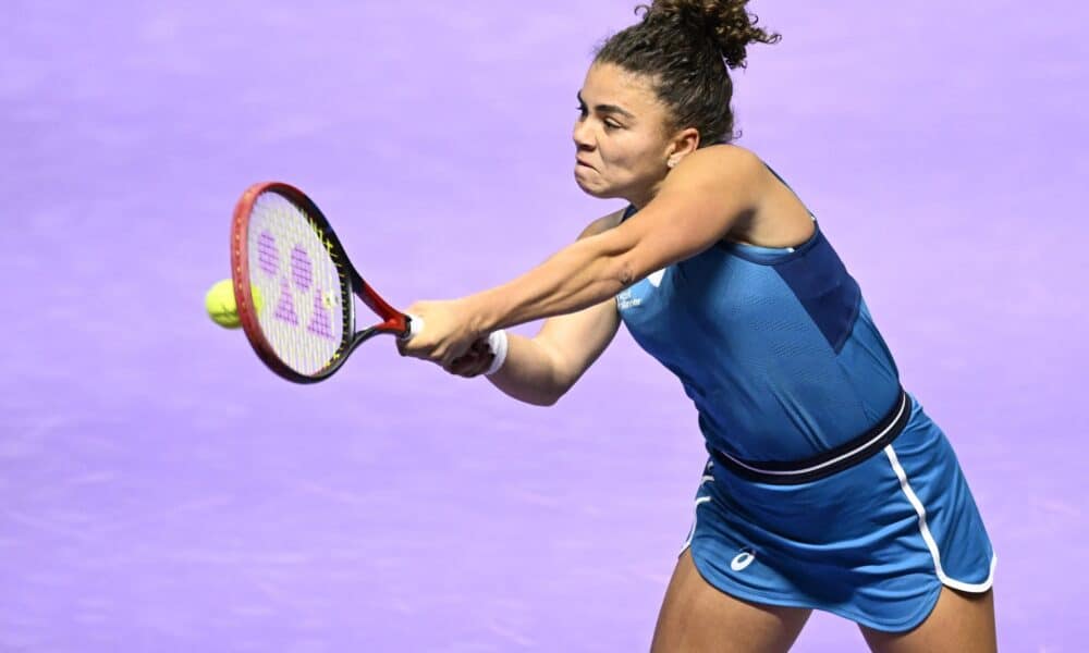 La tenista italiana Jasmine Paolini durante el partido de las finales de WTA en Riad Arabia Saudita. EFE/EPA/STRINGER