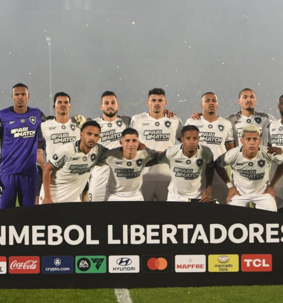 Jugadores de Botafogo durante la semifinal de la Copa Libertadores ante el Peñarol. EFE/ Sofia Torres