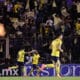 Rodrigo Aguirre (c) de América celebra un gol anotado a Toluca este miércoles, durante un partido de ida de los cuartos de final del torneo Apertura 2024 de la Liga MX, en el estadio Ciudad de los Deportes de la Ciudad de México (México). EFE/Sáshenka Gutiérrez