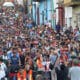 Migrantes parten en caravana rumbo a EEUU, en el municipio de Tapachula en el estado de Chiapas (México). Imagen de archiv EFE/ Juan Manuel Blanco