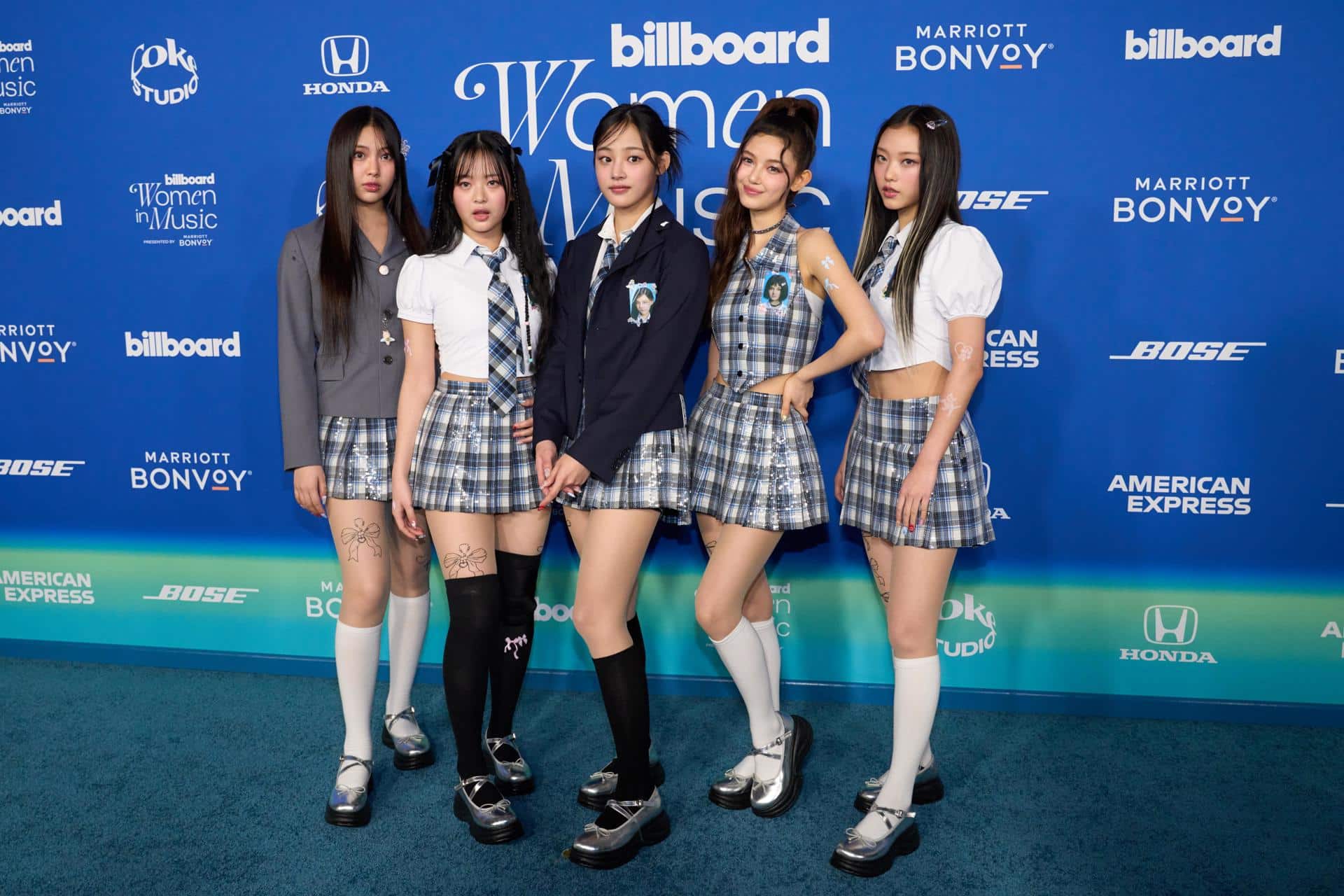 El grupo surcoreano NewJeans en los Premios Billboard Mujeres en la Música 2024 en Los Ángeles (EE.UU.), el 6 de marzo de 2024. EFE/EPA/ALLISON DINNER