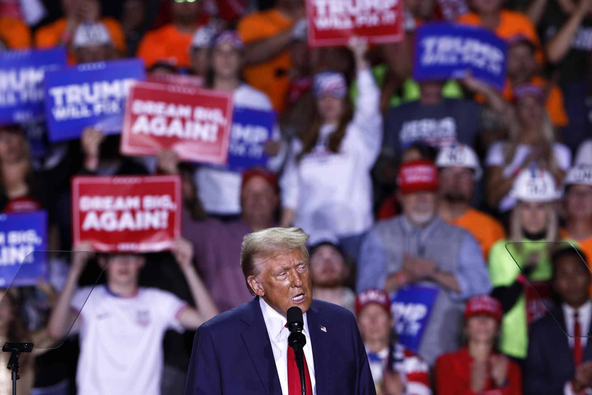 Fotografía de archivo del presidente electo de EE.UU., Donald Trump. EFE/EPA/CJ GUNTHER