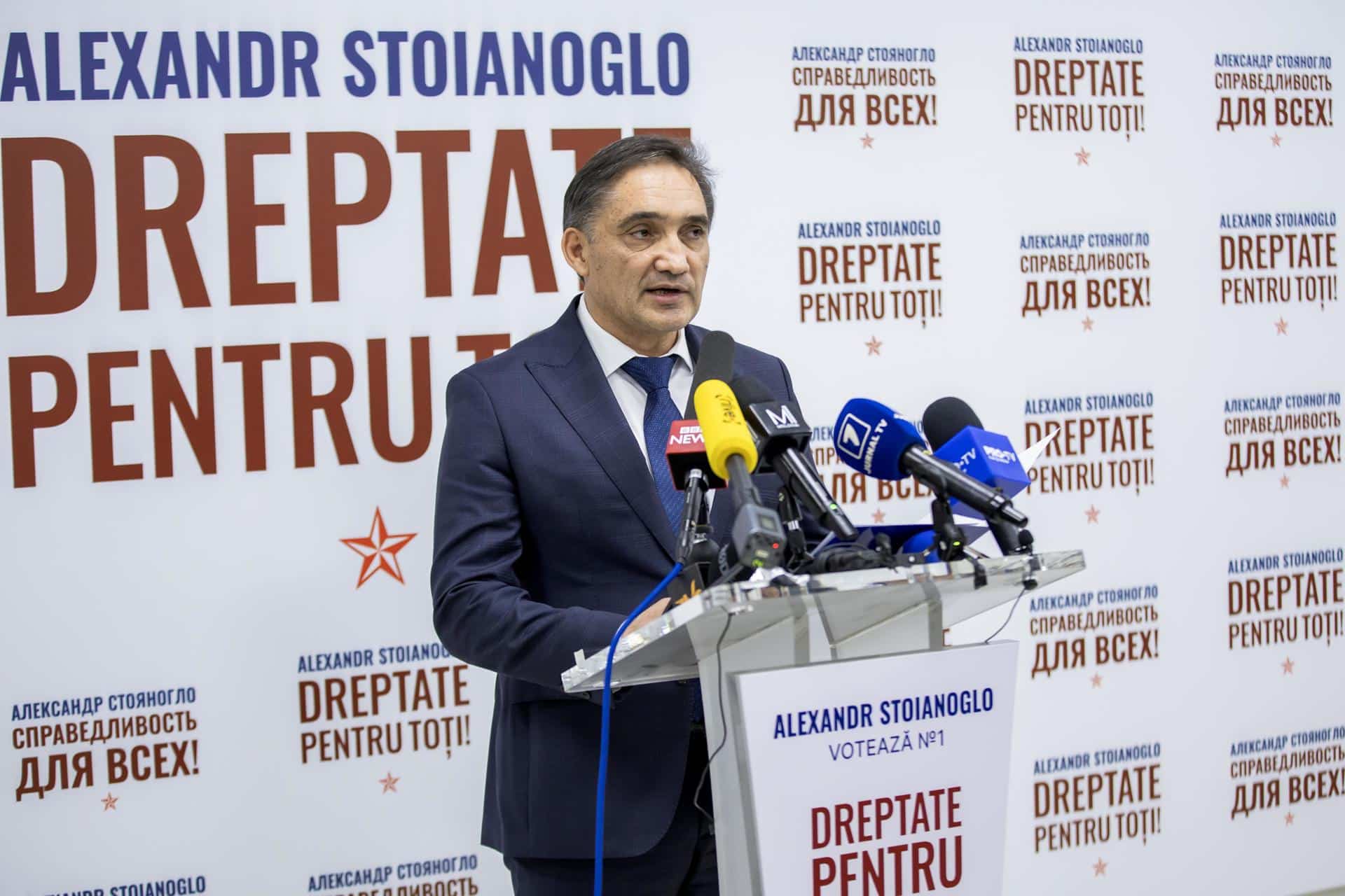 Chisinau.- El candidato prorruso Alexander Stoianoglo, que fue derrotado en las elecciones presidenciales celebradas el domingo en Moldavia, y en las que se impuso la actual presidenta, la europeista Maia Sandu. EFE/EPA/STRINGER