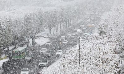 El Palacio Gyeongbok está cubierto de nieve en medio de una fuerte nevada en el centro de Seúl, Corea del Sur, el 27 de noviembre de 2024. EFE/EPA/YONHAP SOUTH KOREA OUT