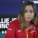 Paula Badosa, durante la rueda de prensa previa a las finales de la Copa Billie Jean King. El equipo español tenía que haberse enfrentado a Polonia este miércoles, pero la alerta roja por fuertes lluvias activada en toda la provincia de Málaga ha obligado al aplazamiento de la primera jornada. EFE/Daniel Pérez