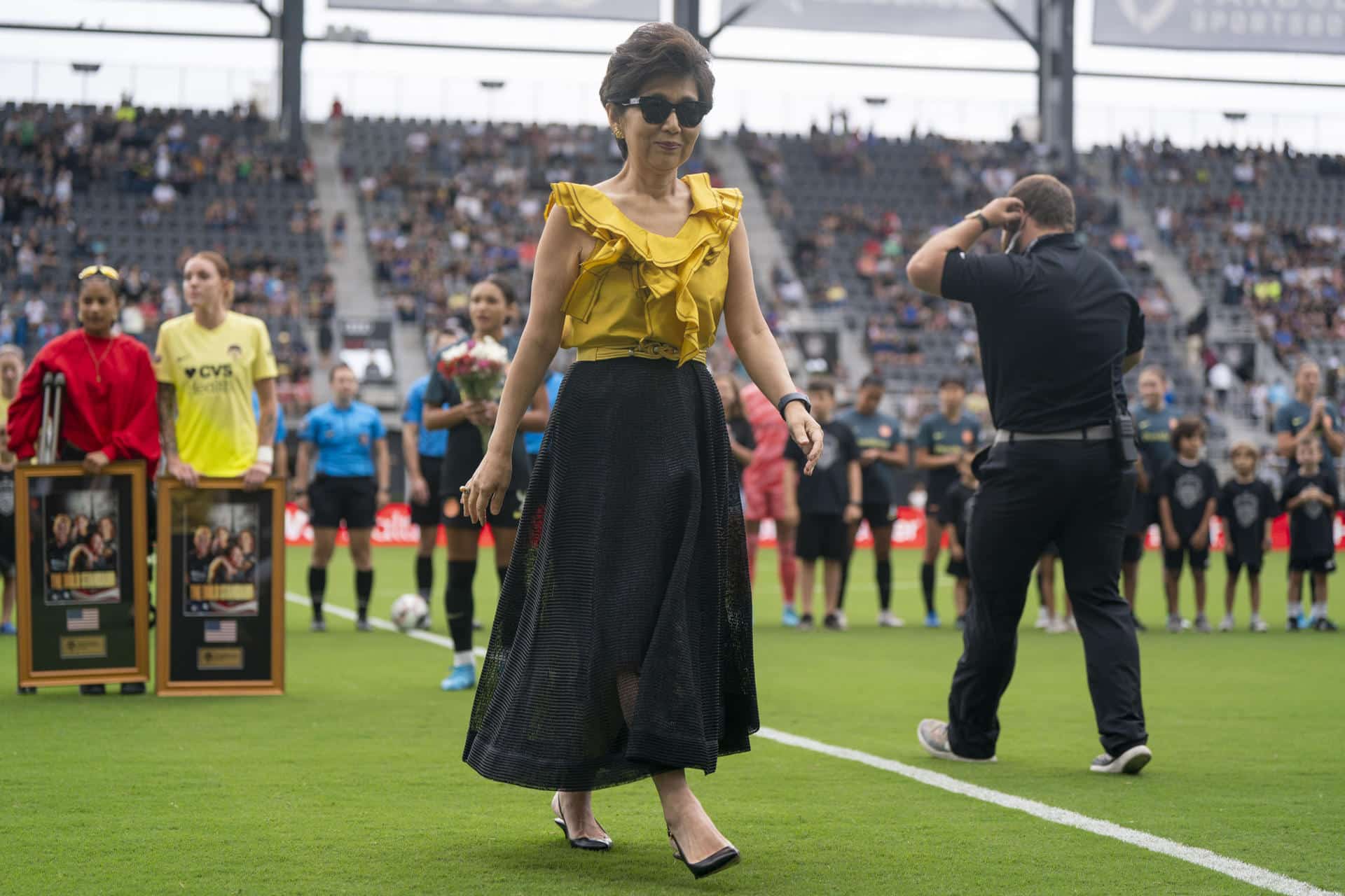 Michele Kang (Corea del Sur, 1959), creadora de Kynisca Sports, el primer grupo internacional de fútbol femenino, que posee el Washington Spirit de la NWSL, el Olympique de Lyon francés y del London City Lionesses inglés. EFE/Cedida por Washington Spirit/Sam Pittman/Uso Editorial/No Ventas