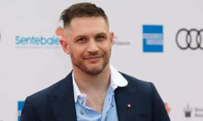 Fotografía de archivo del actor británico Tom Hardy posando en el Hampton Court Palace, en Londres (R.Unido). EFE/ Vickie Flores