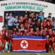 Jugadoras de Corea del Norte posan con el trofeo al ganar la Copa Mundial Femenina sub-17 ante España. EFE/ Orlando Barría