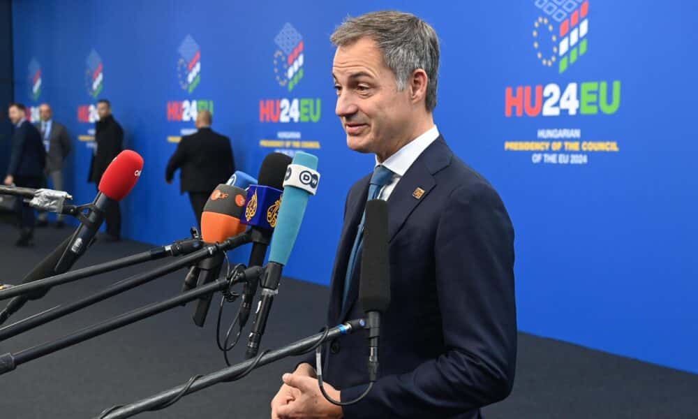 El primer ministro de Bélgica, Alexander De Croo, este viernes en la cumbre de la UE celebrada en Budapest EFE/EPA/ZOLTAN MATHE HUNGARY OUT