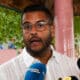 El presidente del Partido Popular Democrático (PPD) y candidato a la gobernación, Jesús Manuel Ortiz, habla con los medios de comunicación en un centro de votación en la Escuela Aurora Waldorf, este martes en San Juan (Puerto Rico). EFE/ Enid M. Salgado