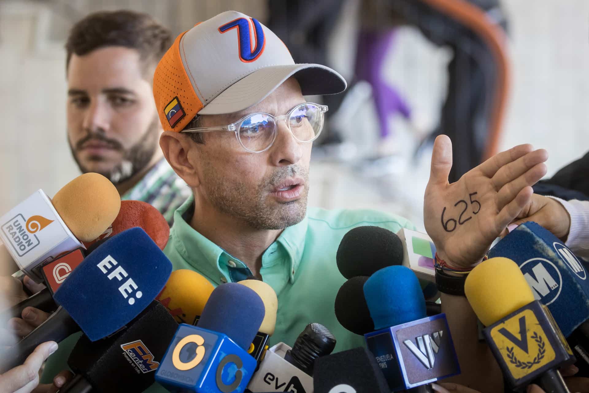 Fotografía de archivo en donde se ve al opositor venezolano Henrique Capriles. EFE/ Miguel Gutiérrez