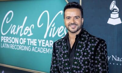 Fotografía de archivo del músico Luis Fonsi en la alfombra roja del evento Persona del Año de los Latin Grammy en el Centro de Convenciones de Miami Beach en Miami Beach, Florida, EE. UU., 13 de noviembre de 2024. EFE/EPA/Cristóbal Herrera-Ulashkevich