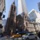 Fotografía de la Iglesia Presbiteriana, este viernes en la Quinta Avenida de Nueva York (Estados Unidos). EFE/ Ángel Colmenares