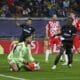 El portero del Girona Paulo Gazzaniga en acción durante el partido de la UEFA Champions League que han jugado Sturm Graz y FC Girona en Graz, Austria. EFE/EPA/GINTARE KARPAVICIUTE