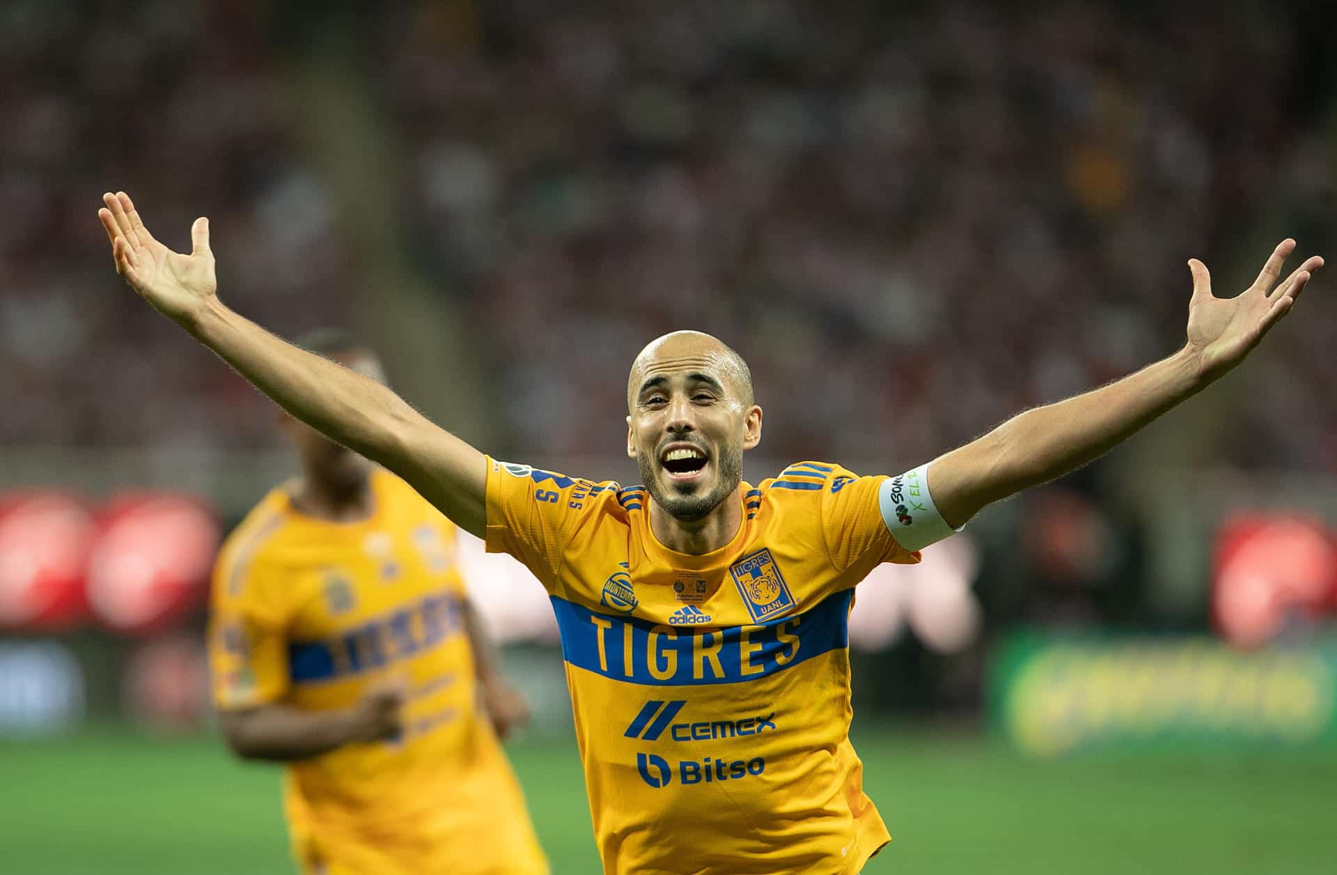 Guido Pizarro de Tigres celebra tras en el Estadio Akron en Guadalajara, Jalisco (México). Archivo. EFE/ Iván Villanueva