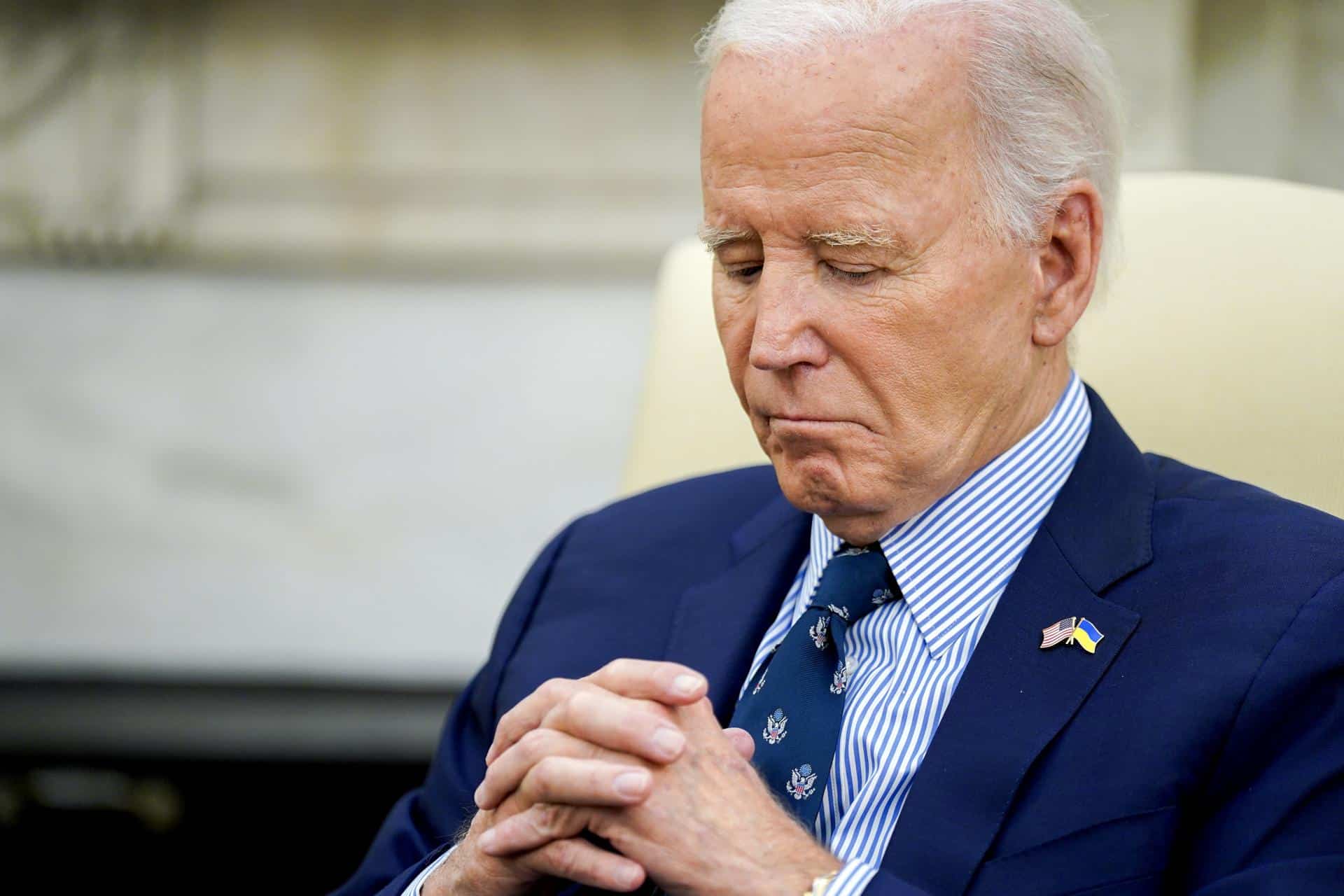 Fotografía de archivo del presidente de Estados Unidos, Joe Biden, durante una reunión en la Oficina Oval de la Casa Blanca en Washington, DC, EE.UU., el 26 de septiembre de 2024. EFE/EPA/Alexander Drago / POOL