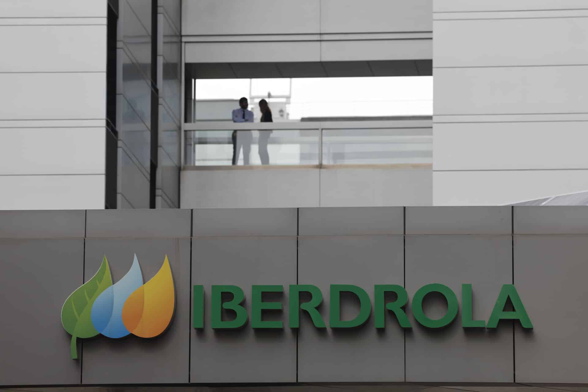 Fotografía de archivo en donde se observa la sede de Iberdrola en Madrid (España). EFE/ Sergio Perez