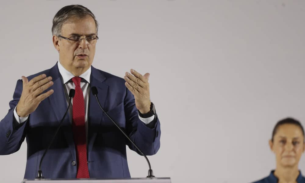 El secretario de Economía de México, Marcelo Ebrard, expresó este jueves su optimismo sobre la posibilidad de renegociar en 2026 el Tratado entre México, Estados Unidos y Canadá (T-MEC) bajo el nuevo mandato de Donald Trump, recientemente electo presidente en EE.UU. Imagen de archivo. EFE/ Isaac Esquivel