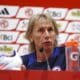 Fotografía cedida por la Federación de Fútbol de Chile (FFCh), del seleccionador Ricardo Gareca, durante una rueda de prensa en Santiago a horas del partido de eliminatorias del Mundial de 2026 de este jueves con Perú en Lima. EFE/ Federación de Fútbol de Chile /