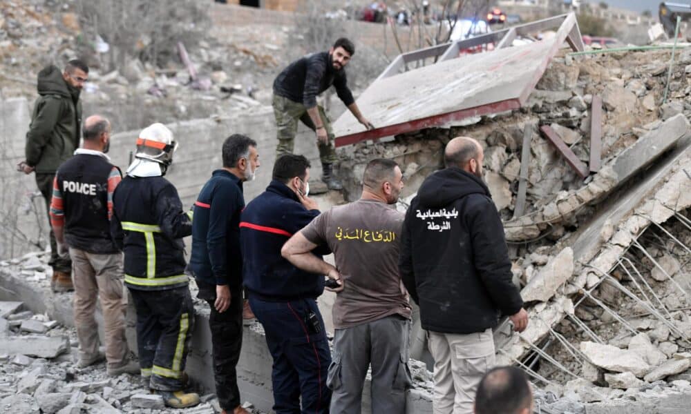 Imagen de un reciente ataque de Israel en territorio libanés. EFE/EPA/WAEL HAMZEH EPA-EFE/WAEL HAMZEH