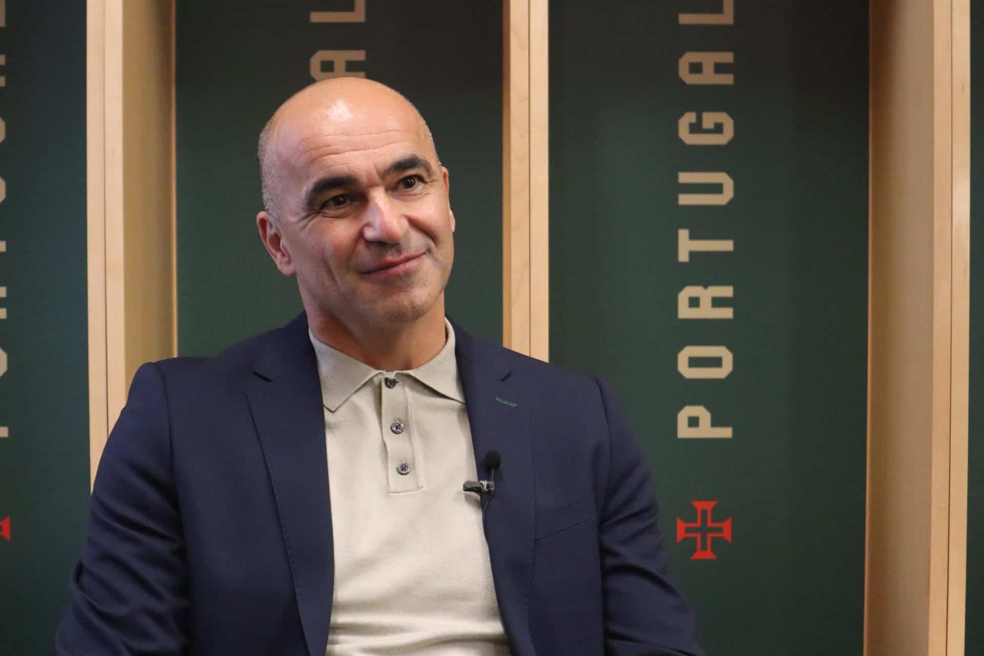 El seleccionador de Portugal, el español Roberto Martínez, durante la entrevista con EFE en la Ciudad del Fútbol, Oeiras. EFE/Carlota Ciudad.