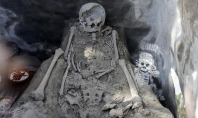 Fotografía del interior del 'Altar de los cráneos esculpidos', este jueves en la zona arqueológica de San Andrés Cholula, estado de Puebla (México). EFE/ Hilda Ríos