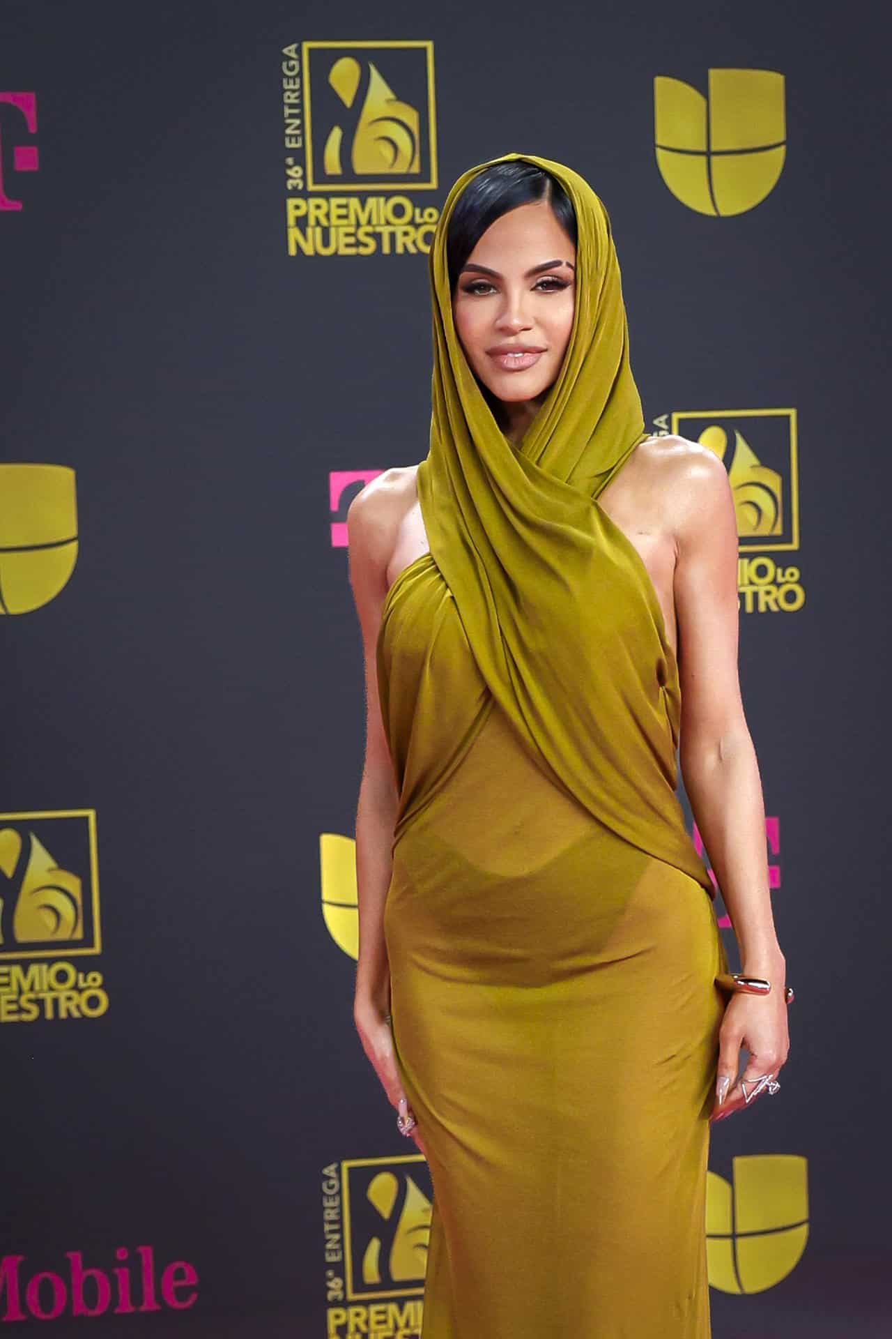 Imagen de archivo de la cantante dominicana Natti Natasha posando en la alfombra magneta de la 36 edición del Premio Lo Nuestro de la música latina celebrado en el Centro Kaseya de Miami, Florida (EEUU). EFE/Eva Marie Uzcátegui