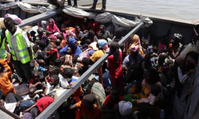 Desplazados sudaneses en un barco de la Organización Internacional de las Migraciones en una imagen de archivo. EFE/ Rosa Soto