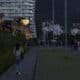 Personas caminan por una calle este viernes, en Quito (Ecuador). EFE/Gianna Benalcázar