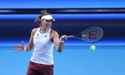 La tenista brasileña Beatriz Haddad Maia durante un entrenamiento previo a la United Cup, en Perth (Australia) EFE/EPA/RICHARD WAINWRIGHT AUSTRALIA AND NEW ZEALAND OUT