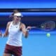 La tenista brasileña Beatriz Haddad Maia durante un entrenamiento previo a la United Cup, en Perth (Australia) EFE/EPA/RICHARD WAINWRIGHT AUSTRALIA AND NEW ZEALAND OUT