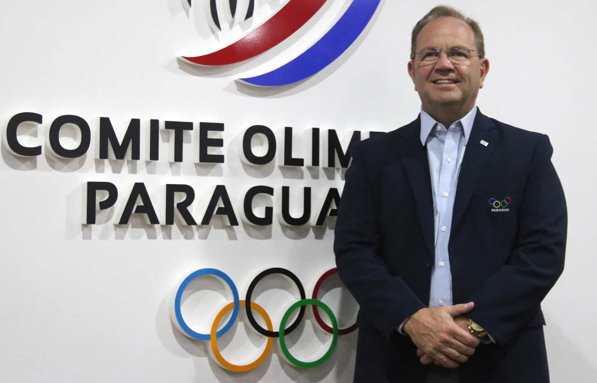 Fotografía de archivo en la que se registró al presidente del Comité Olímpico Paraguayo (COP), Camilo Pérez López Moreira, durante una entrevista con EFE, en Asunción (Paraguay). EFE/Nina Osorio