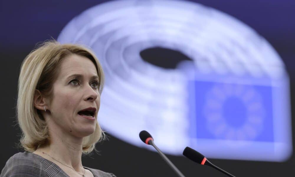 Kaja Kallas, Alta Representante de la Unión Europea para Asuntos Exteriores y Política de Seguridad, habla durante un debate sobre 'El derrocamiento del régimen sirio, sus implicaciones geopolíticas y la situación humanitaria en la región' en el Parlamento Europeo en Estrasburgo, Francia, 17 de diciembre de 2024. La sesión del Parlamento de la UE se llevará a cabo del 16 al 19 de diciembre de 2024. (Francia, Siria, Estrasburgo) EFE/EPA/RONALD WITTEK