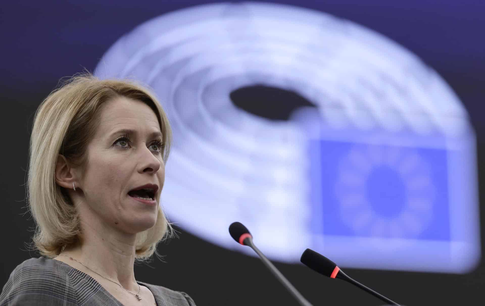 Kaja Kallas, Alta Representante de la Unión Europea para Asuntos Exteriores y Política de Seguridad, habla durante un debate sobre 'El derrocamiento del régimen sirio, sus implicaciones geopolíticas y la situación humanitaria en la región' en el Parlamento Europeo en Estrasburgo, Francia, 17 de diciembre de 2024. La sesión del Parlamento de la UE se llevará a cabo del 16 al 19 de diciembre de 2024. (Francia, Siria, Estrasburgo) EFE/EPA/RONALD WITTEK