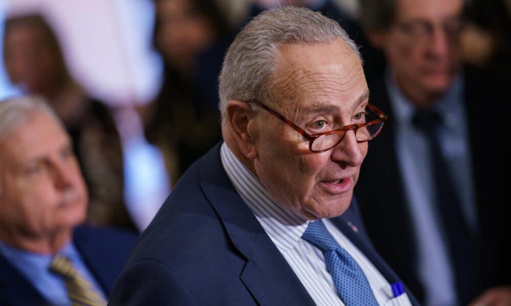 Fotografía de archivo del líder de la mayoría demócrata en el Senado, Chuck Schumer. EFE/EPA/WILL OLIVER