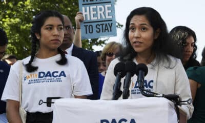 Imagen de archivo de la "soñadora" Indira Islas durante una conferencia de prensa por el décimo aniversario de la promulgación del programa Acción Diferida para los Llegados en la Infancia (DACA), celebrada cerca del edificio del Congreso en Washington (Estados Unidos). EFE/ Lenin Nolly