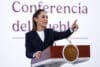 La presidenta de México, Claudia Sheinbaum, habla durante una rueda de prensa este viernes, en el Palacio Nacional de la Ciudad de México (México). EFE/Mario Guzmán
