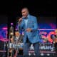 Fotografía de archivo del cantante dominicano José Alberto "El Canario" durante el 20 Aniversario del Congreso de la Salsa, el 4 de septiembre de 2022, en el hotel Marriott Marquis en Time Square, Manhattan, Nueva York (EE.UU.). EFE/ Ángel Colmenares