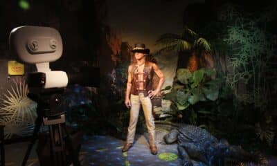 Foto archivo. Una figura de cera del actor Paul Hogan como aparece en el filme "Crocodile Dundee" , en el museo de figuras de cera de Madame Tussauds en Sydney, Australia. EFE/April Fonti/PROHIBIDO SU USO EN AUSTRALIA Y NUEVA ZELANDA
[PROHIBIDO SU USO EN AUSTRALIA Y NUEVA ZELANDA]