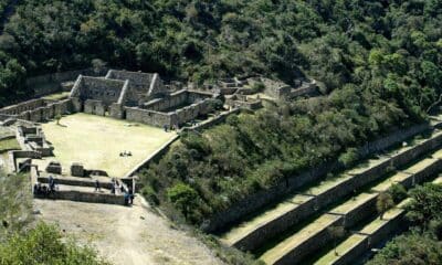 Fotografía de archivo que muestra una vista panorámica de las ruinas de Choquequirao. EFE/Oscar Paredes, Gobierno de Perú