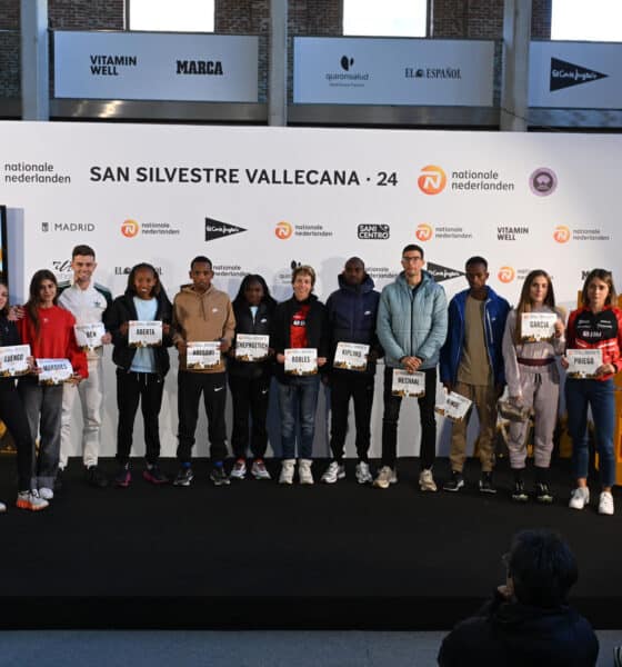 Rueda de prensa de los atletas de élite que competirán en la San Silvestre Vallecana, este lunes en Madrid.  EFE/ Fernando Villar