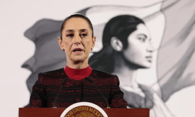 La presidenta de México, Claudia Sheinbaum, participa este miércoles durante su conferencia de prensa matutina en Palacio Nacional de la Ciudad de México (México). EFE/ José Méndez