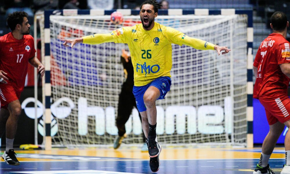 El jugador brasileño Hugo Bryan Monte Da Silva celebra un gol en el partido de la segunda fase que han jugado Brasil y Chile en Oslo, Noruega. EFE/EPA/Stian Lysberg Solum