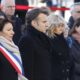 (De izq. a der.) La alcaldesa de París, Anne Hidalgo, el presidente de Francia, Emmanuel Macron, y su esposa, Brigitte Macron, asisten a las conmemoraciones de los 10 años del ataque islamista al periódico satírico Charlie Hebdo y al supermercado judío Hypercacher en París, Francia. EFE/EPA/Ludovic Marin / POOL