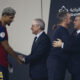 El presidente del FC Barcelona Joan Laporta (d) saluda a su entrenador Hans-Dieter Flick tras la final de la Supercopa de España de fútbol entre el Real Madrid y el FC Barcelona, este domingo en Yeda, Arabia Saudí. EFE/ Alberto Estévez