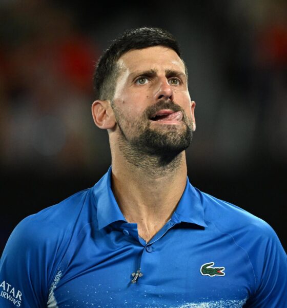 Novak Djokovic durante su partido con el checo Jiri Lehecka, en el Abierto de Australia.